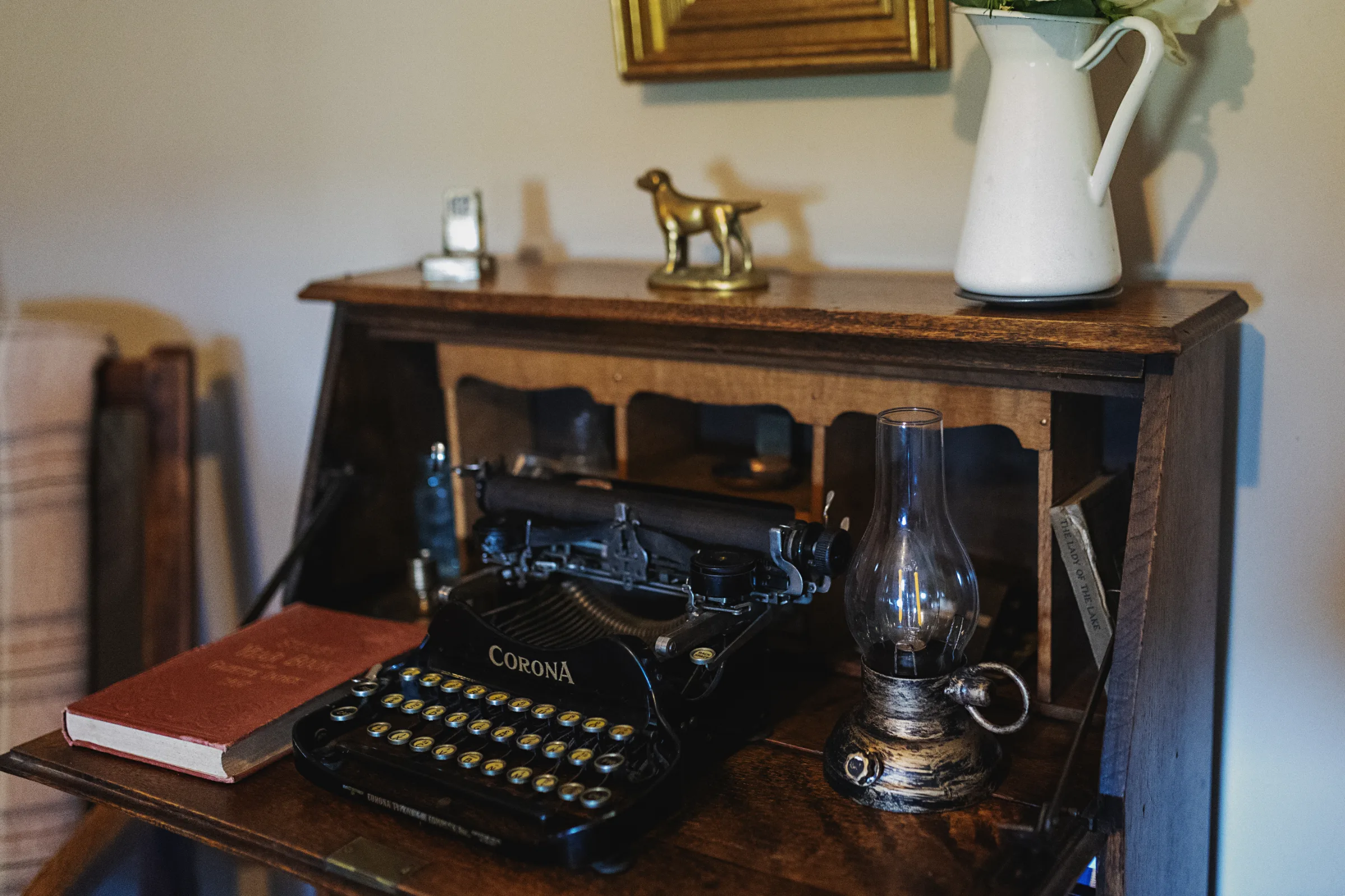 Antique Treasure Hunting - Vintage typewriter and antique furnishings inside Gablebach cottage in rural Wales